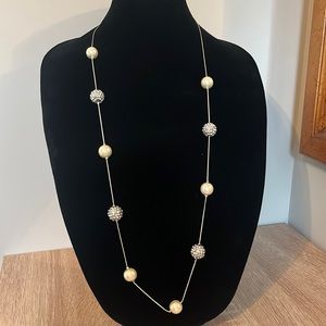 Fashion necklace
